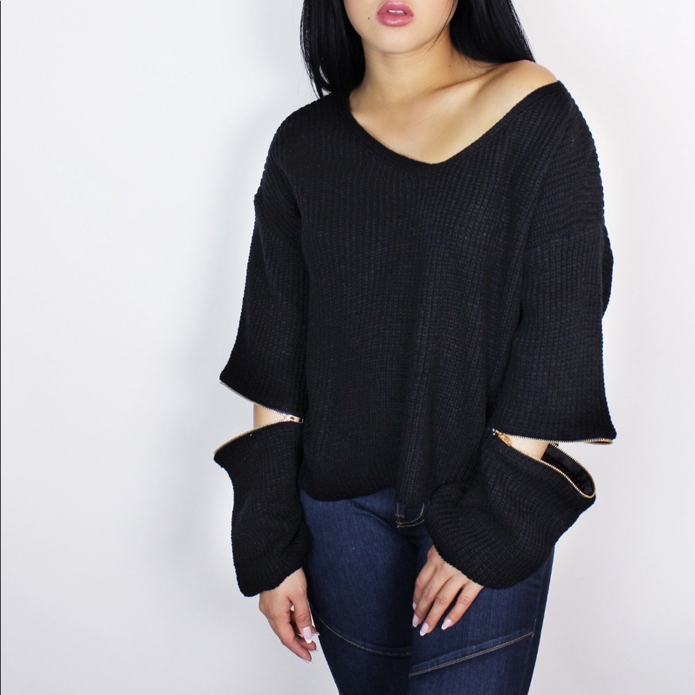 Zipper Arms Sweater -Black